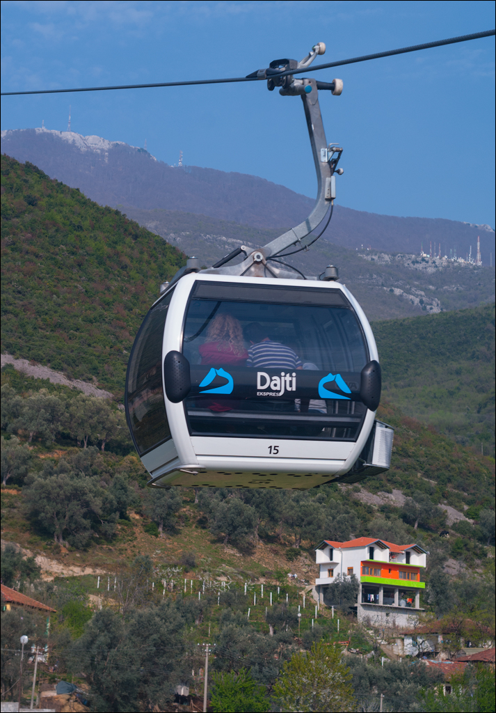 Titana Dajti April2009 20080416015