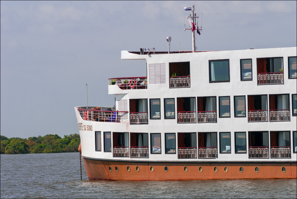PhnomPehn TonleSap Nov2009 066