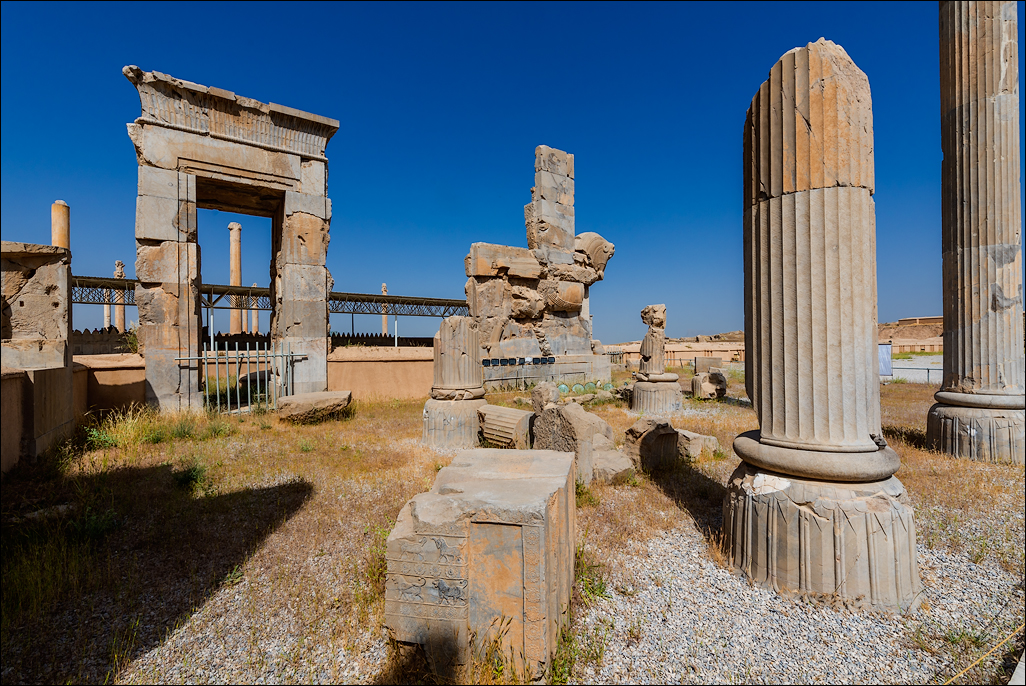 2. Iran '2016. Shiraz and Persepolis.