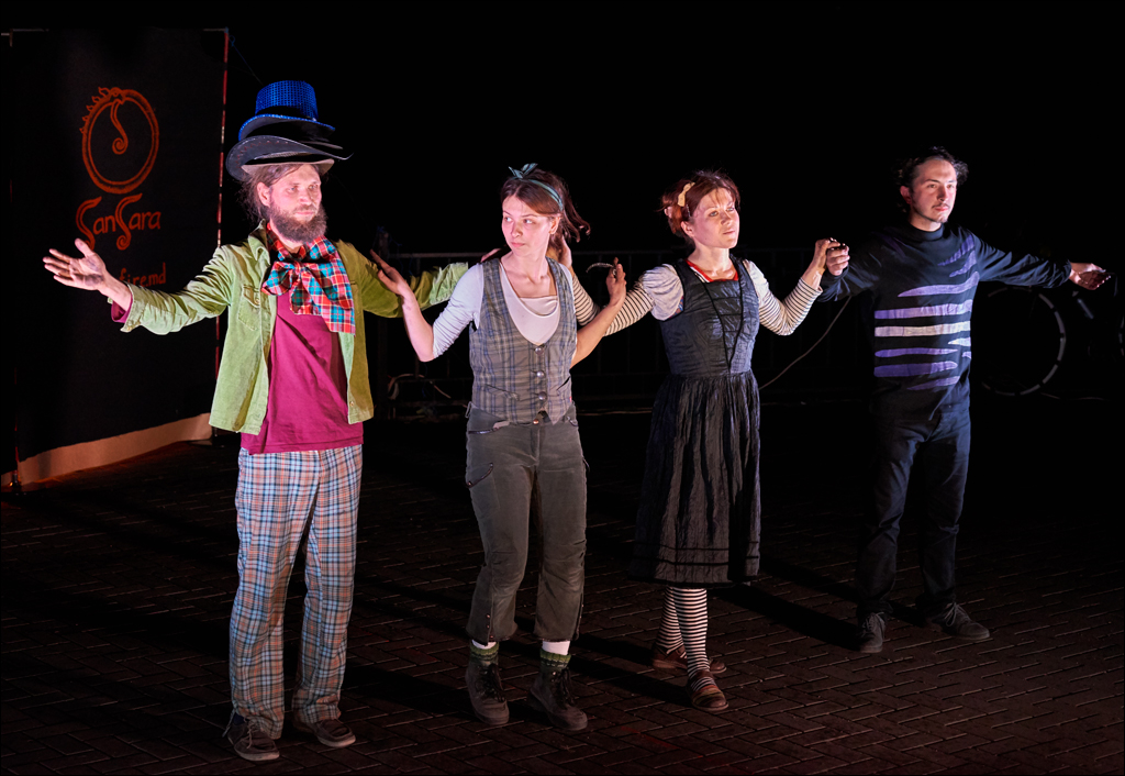 FireShow Alisa 2017 048048