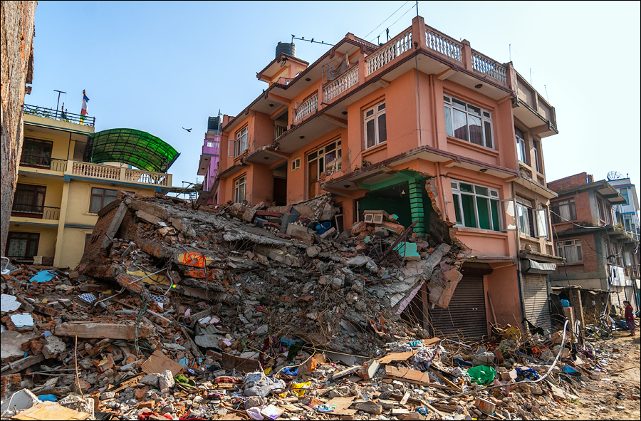 6. Dhaulagiri Trek '2015. Pokhara and Katmandu (eathquake).
