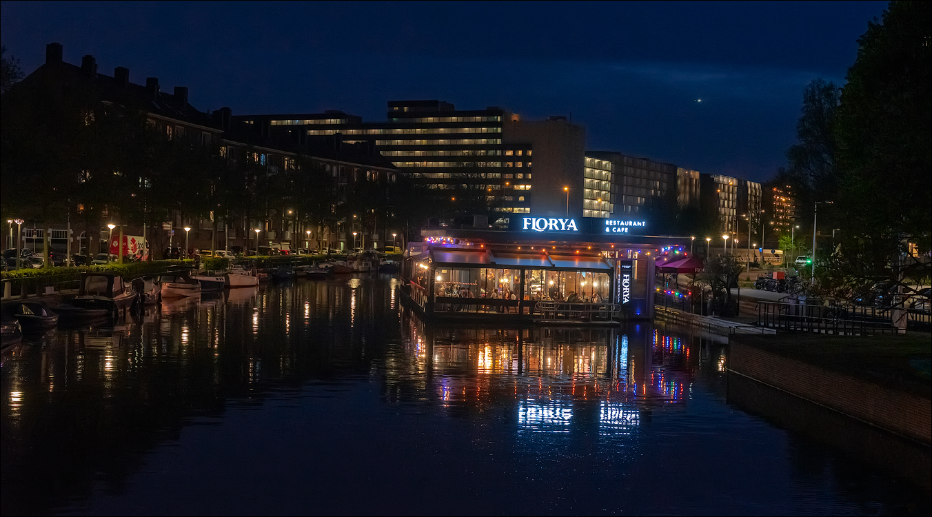 Amsterdam 20220428136