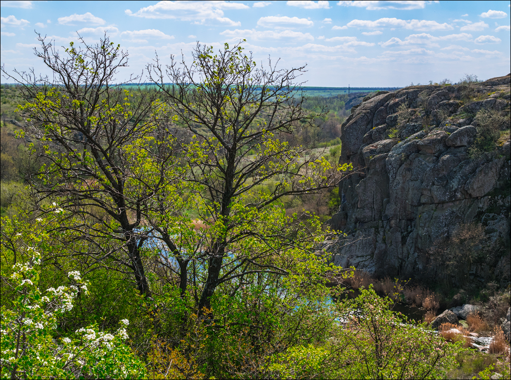 Aktov Canyon 20190420107